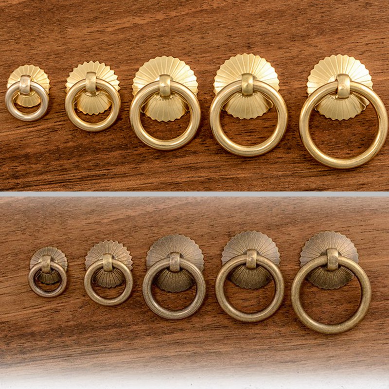 Vintage Brass Cabinet Ring Kno - Furniture Hardware Kit recensione e prezzo