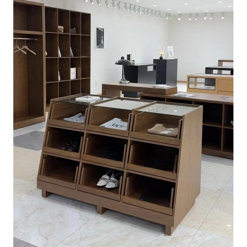 Children's Clothing Store Naka - Furniture Hardware Store recensione e prezzo