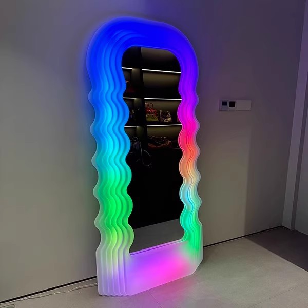 Ins Wave Full Body Mirror Mode - Furniture Hardware Store recensione e prezzo